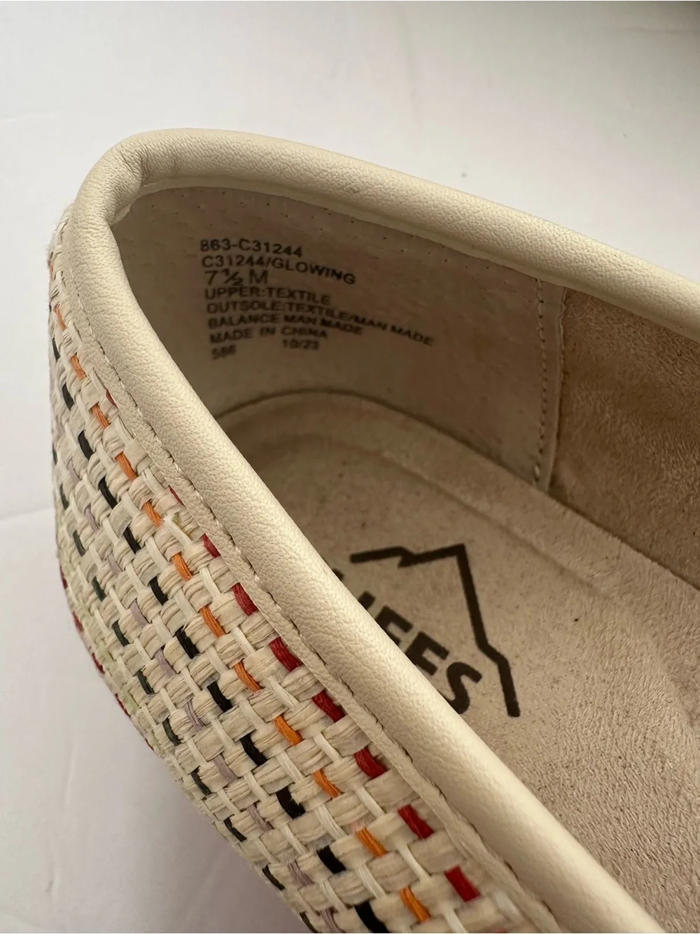Cliffs by WHITE MOUNTAIN Beige Woven Loafers with Gold Bit Size 7.5M
